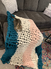 Load image into Gallery viewer, Surprise Chunky Blanket Colors! Includes 5 skeins - Makers Choice
