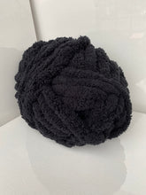 Load image into Gallery viewer, Customized Pre-Made Chunky Knit Blanket
