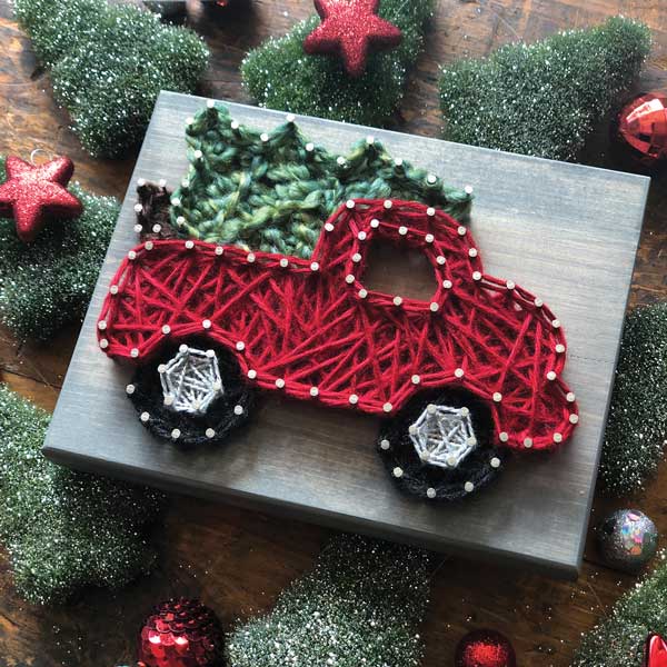 Christmas Truck Mini String Art Kit